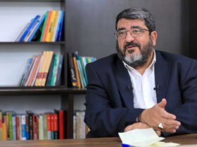 Fouad Izadi: اگر ترامپ نامه ای ارسال نکرد ، مذاکرات ایران -us آغاز نمی شود