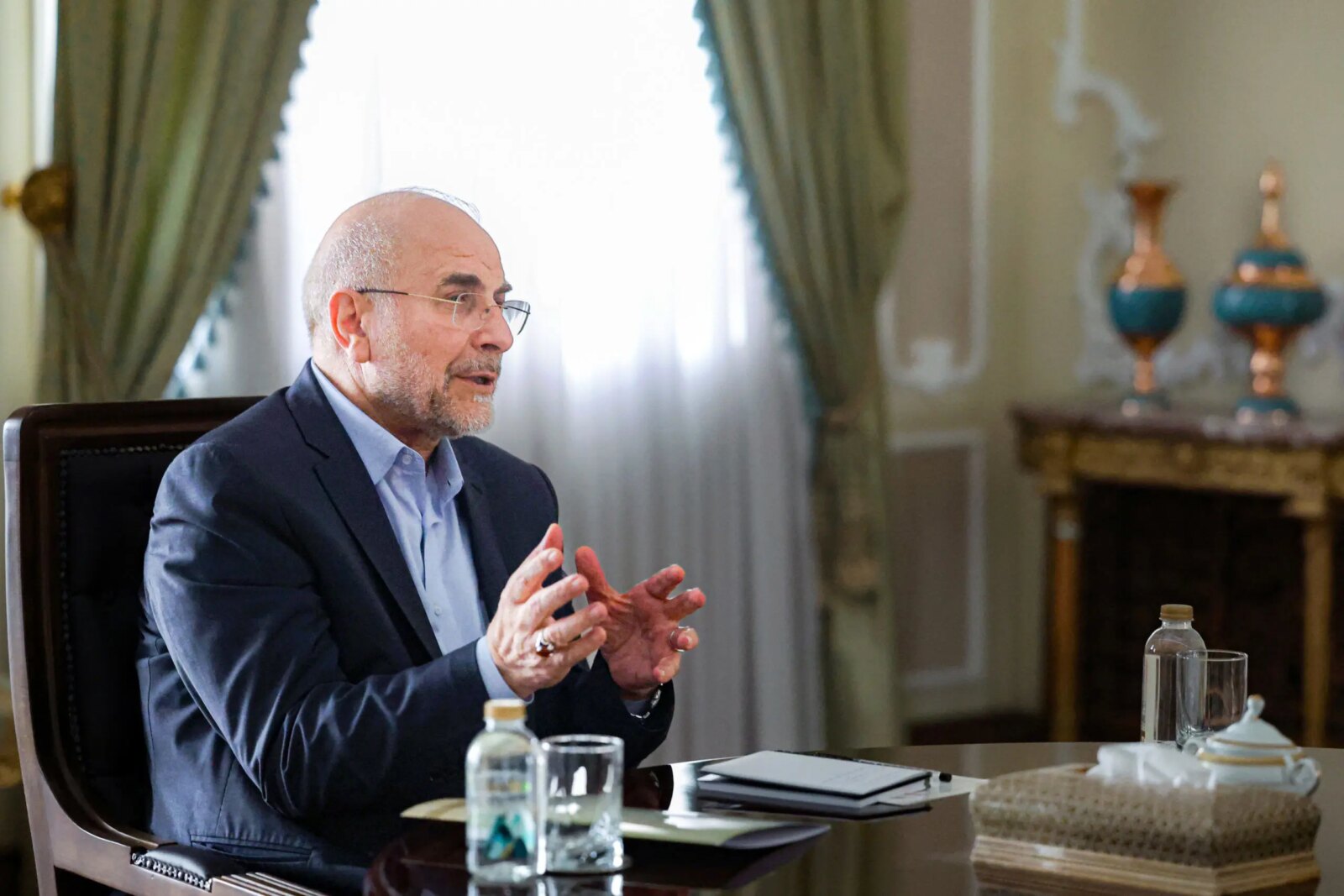 Ghalibaf: این تجربه را با پول غیرممکن برای حل مشکل ثابت کرد