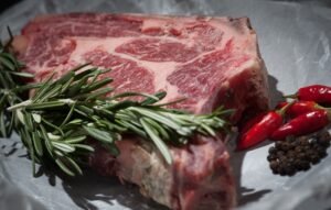 مضرات مصرف روزانه گوشت قرمز