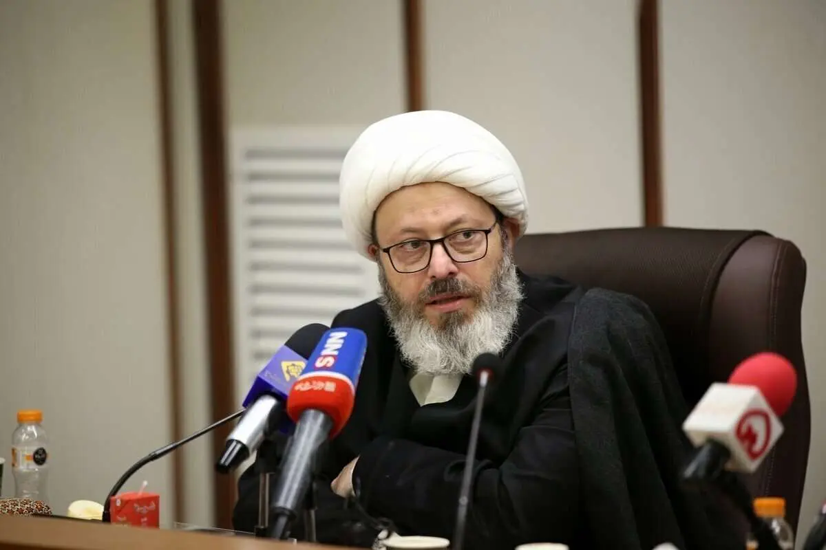 اولین سخنان Gholamreza Ghasemiian پس از بازگشت به ایران 4 اولین سخنان Gholamreza Ghasemiian پس از بازگشت به ایران