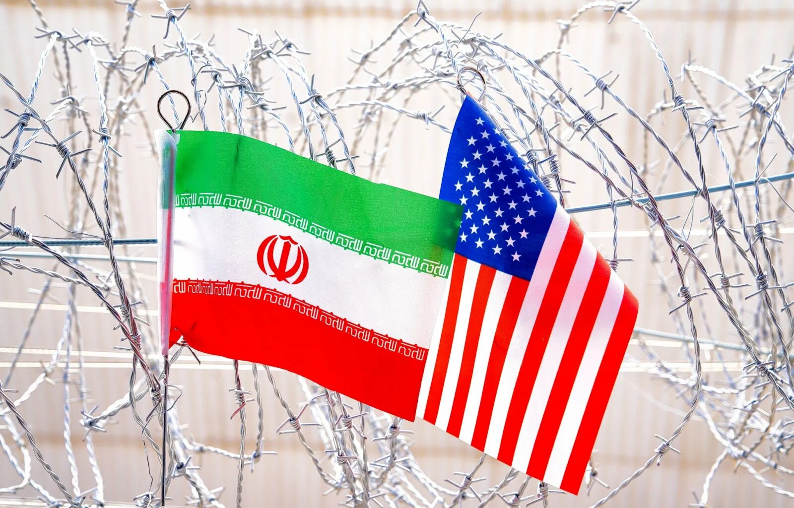 ایران و هواداران چشمگیر که از توافق ایالات متحده حمایت می کنند