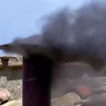 برای دیدن دود سیاه بار دیگر از دودکش واتیکان بلند شد
