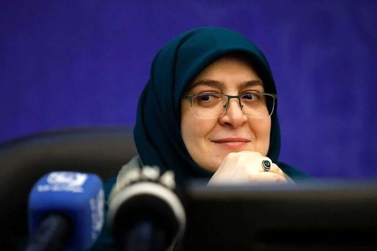 برای دیدن واکنش به دستگیری سخنگوی دولت Gholamreza Ghasemiian 4 برای دیدن واکنش به دستگیری سخنگوی دولت Gholamreza Ghasemiian