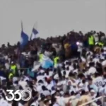 برای دیدن یک فاجعه و سنگ در ورزشگاه اراک با پرتاب مصدومیت طرفداران