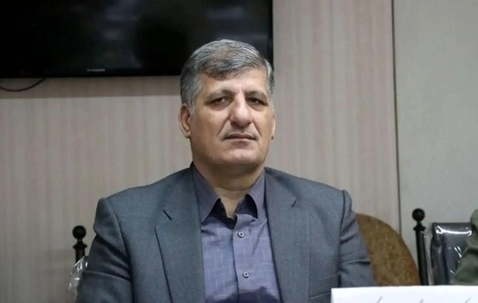 به تغییر ساعت رسمی دولت کمک کنید