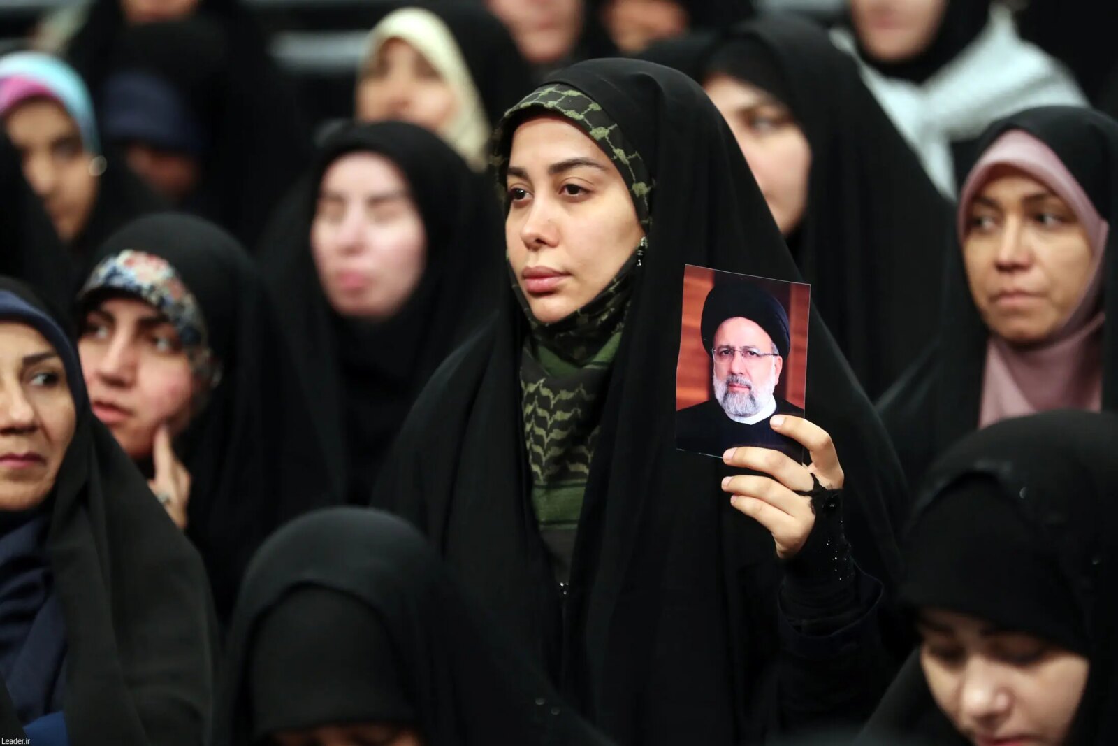 تصاویر با رهبر انقلابی هزاران معلم در سراسر کشور ملاقات کنید