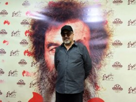تصاویر رضا عطاران در نمایندگی مردمی "صدها نفر" در مشهاد