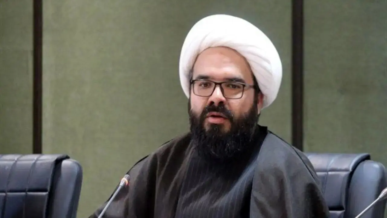 دادخواستهای انتخاباتی با بیل های فرش شرح داده شده توسط یک نماینده