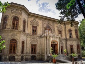 در اماکن فرهنگی هنری تهران چیست؟