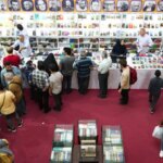 درهای نمایشگاه باز شده
