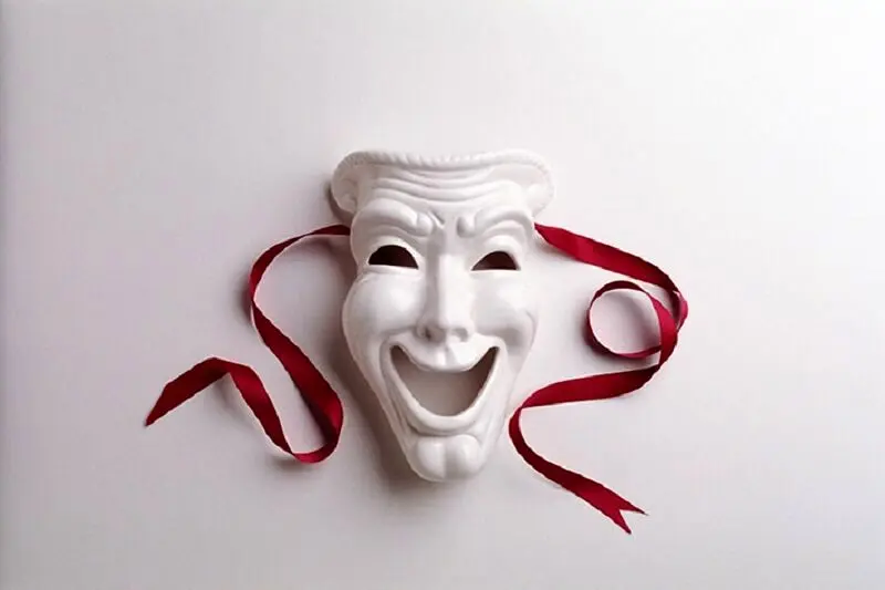 طنز دردناک و رابطه با هوش بالا در افراد