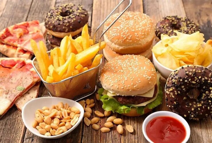 غذاهایی که شما را زودتر زندگی می کنند