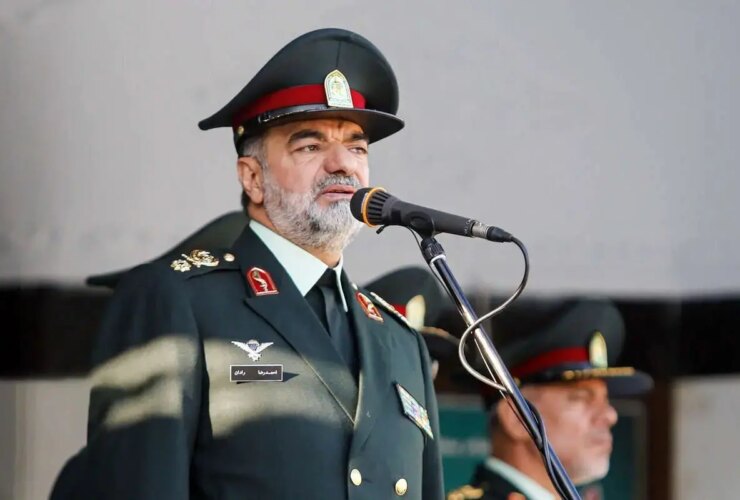 فرمانده رادان: تعریف و رد اتباع خارجی غیرمجاز باید ادامه یابد