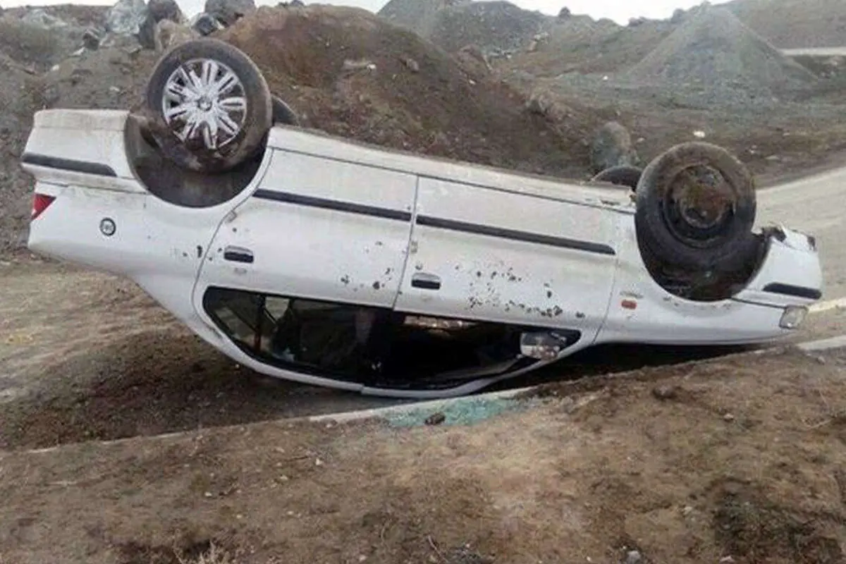 ماشین روز جمعه بوکان امام زخمی شد 4 ماشین روز جمعه بوکان امام زخمی شد