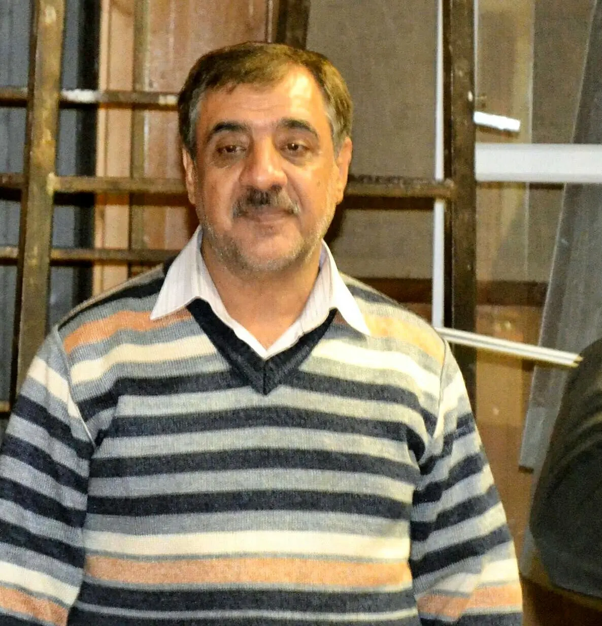 محمد حسین قزمی می میرد