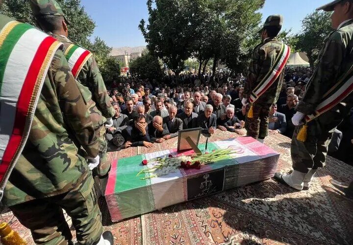 مراسم تشییع جنازه قاضی şahin Ehsan Bagheri در شیراز است