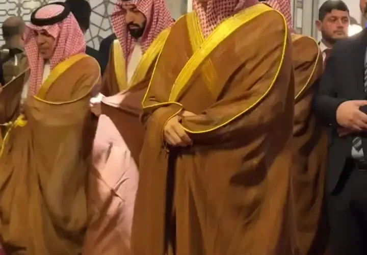 می بینید ، امام وزیر امور خارجه وزیر امور خارجه سعودی دمشق امیلی