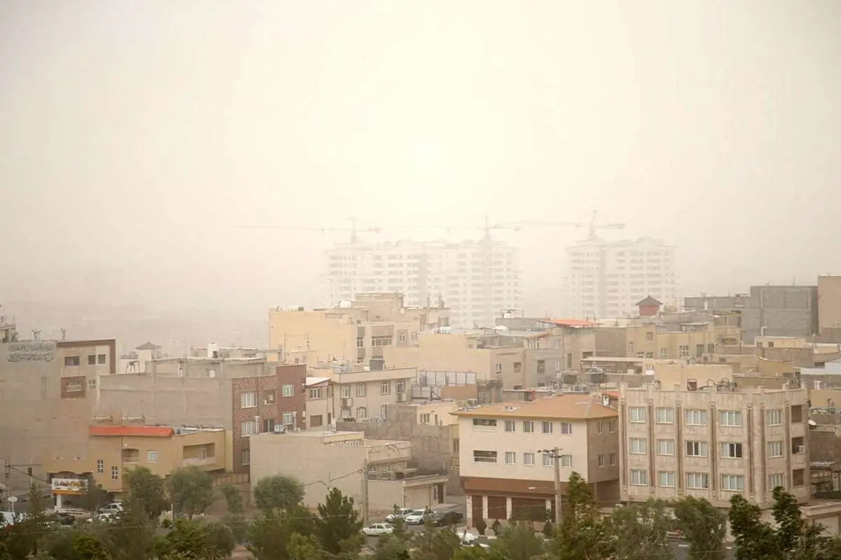 هشدار مدیریت بحران ؛ وزش باد شدید و در حال افزایش گرد و غبار در تهران 4 هشدار مدیریت بحران ؛ وزش باد شدید و در حال افزایش گرد و غبار در تهران