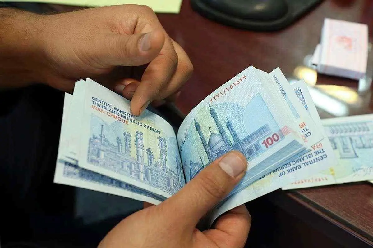 پرداخت معاون رئیس جمهور و پرداخت وام با وثیقه آغاز شد