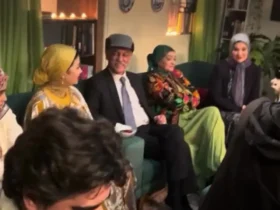 پشت مدرسه جالب پیانو پیانو در "پایتخت 2"