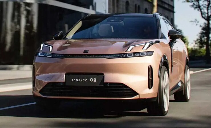 Lynk-Co-08-1