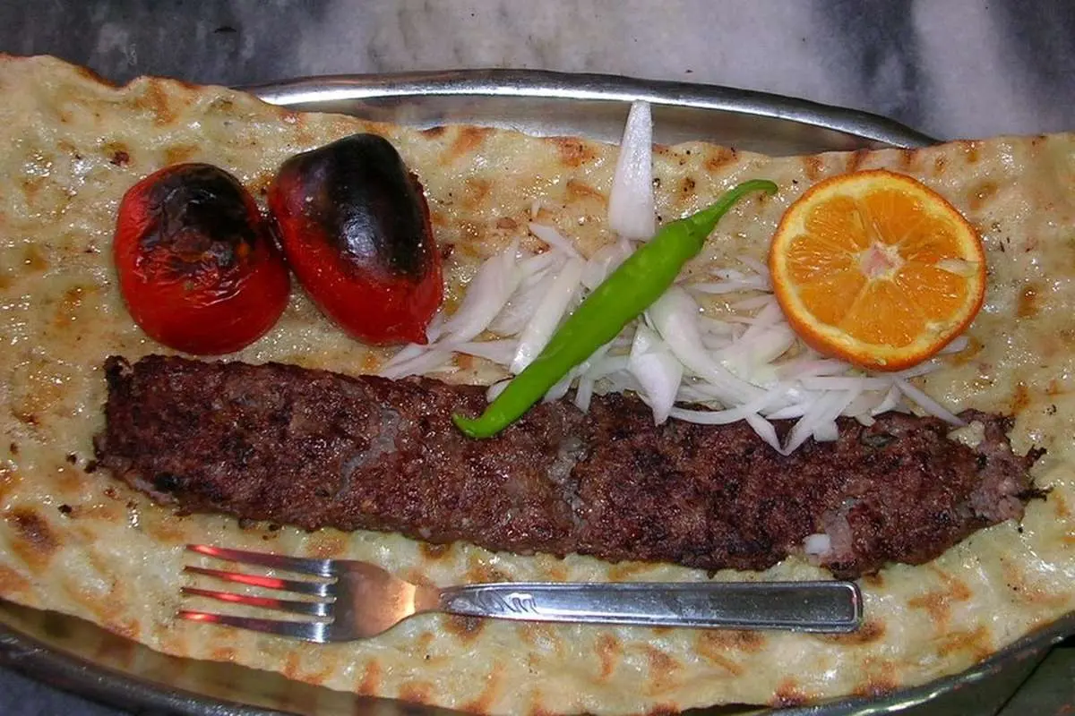 چگونه یک کباب درست کنیم: طعم منحصر به فرد غذاهای ایرانی