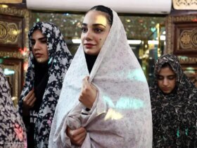 تصاویر دختران والیبال تیم ملی در امامزاده صالح