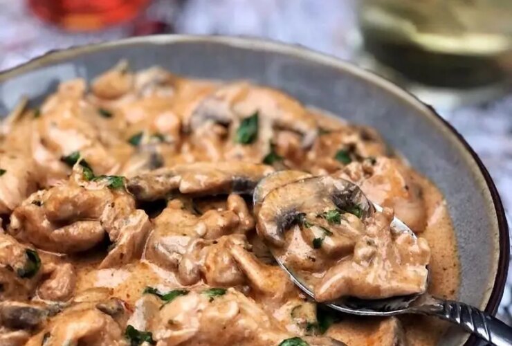 تغذیه مرغ روسی