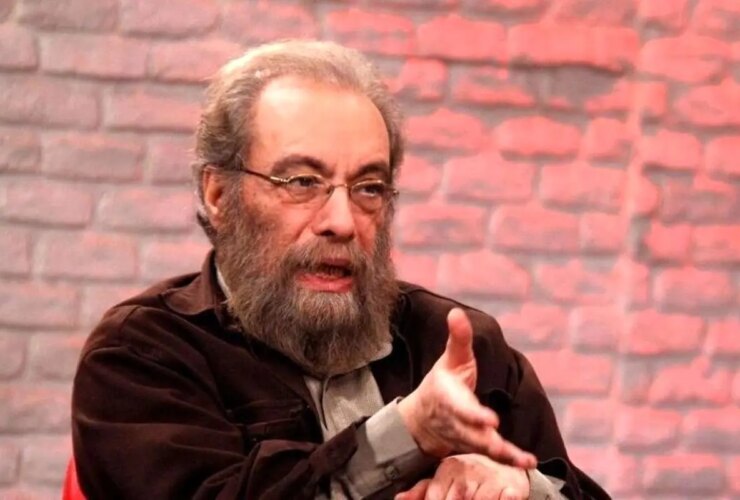 منتقد سینما Massooud Frosty ، طرفدار تیمی که شما باور ندارید!