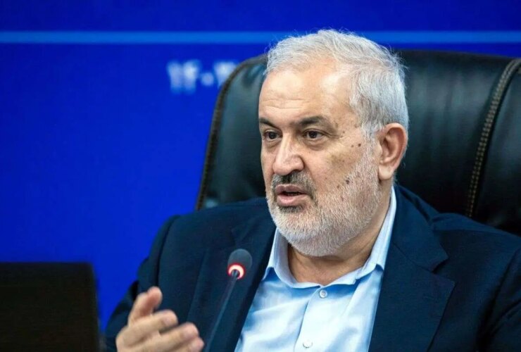 وزیر انرژی در پاسخ به سؤالات نمایندگان در مورد آب و وضعیت برق