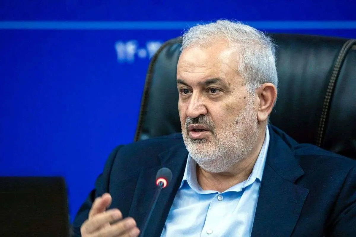وزیر انرژی در پاسخ به سؤالات نمایندگان در مورد آب و وضعیت برق
