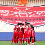 زندگی یا قنانی؟ Persepolis برنامه تمدید شده با یک ستاره