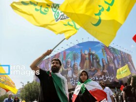 تصاویر پس از اشغال پایتخت اسرائیل ، حاشیه نماز جمعه در تهران در تهران