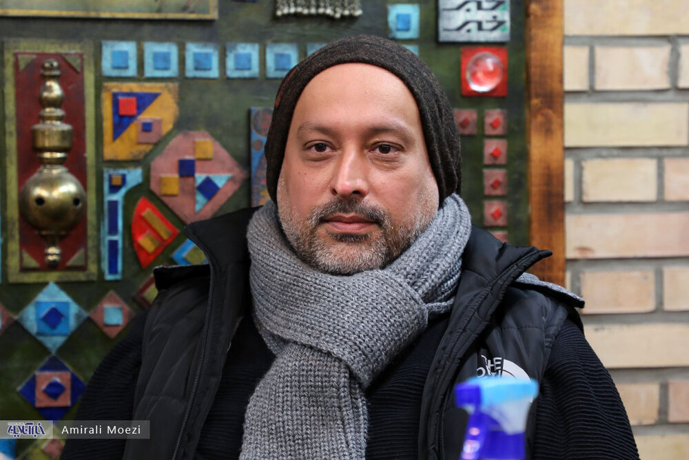 یک کارگردان سینما: ایران پاسخی بیش از حد می دهد