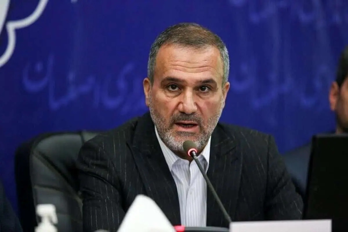 دفاع هوایی تنها چند دقیقه طول کشید. هیچ حمله جدیدی به اصفهان وجود ندارد