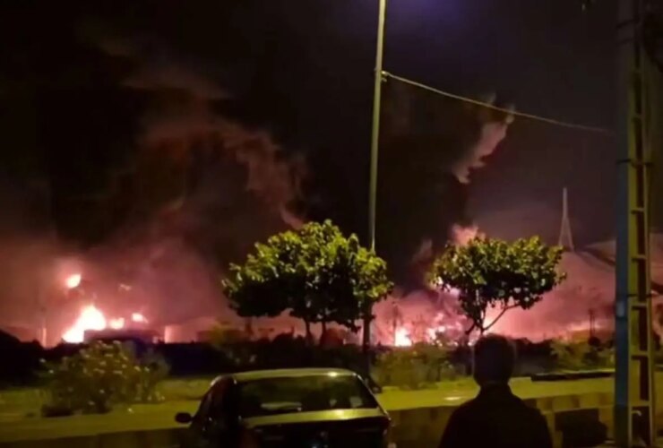 تصاویر آتش نشانی شهر در غرب تهران