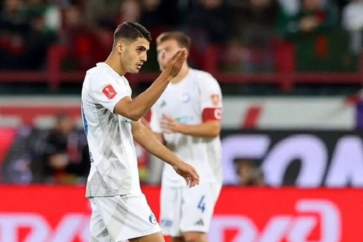 کل نجومی برای رضایت مهاجم به استقلال و پرسپولیس