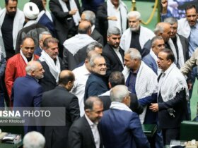 تصاویر اعتماد مجلس به وزیر اقتصاد پیشنهادی