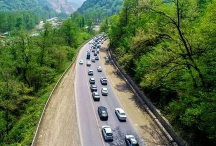 راه میله برای روز چهارم پشت سر هم یک طرف بود