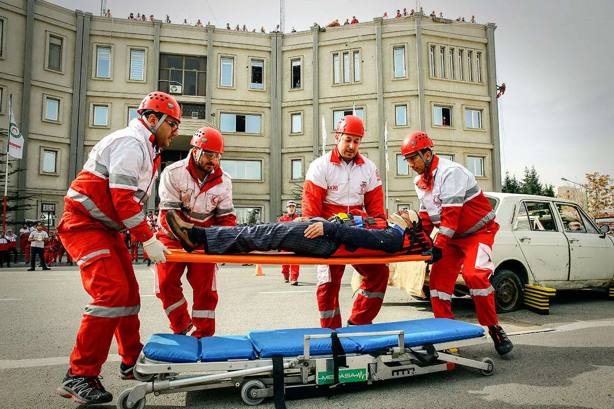 اینفوگرافیک طلا 2 ثانیه برای نجات دیگران