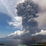 برای دیدن آتشفشان خوش شانس در اندونزی