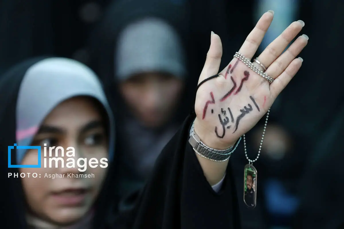 تصاویر لبه های نماز جمعه در تهران