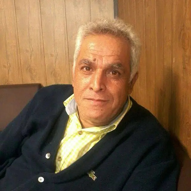 خانم حدیث! من مجبور نبودم تیله های آنها را برای ما بیاورم 4 Saeed+Mousavi +1 سال+-+پدر+خانواده