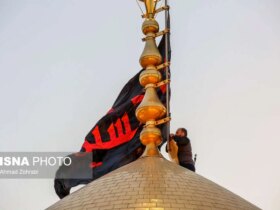 تصاویر جایگزینی گنبد معبد پیامبر ماسوم (SA) در آستانه محرم