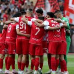 بازگشت به پشت ستارگان قدیمی پیرپولیس قدیمی