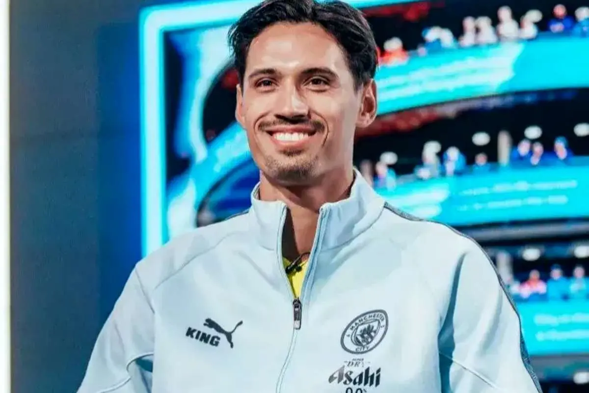 New City Star: من نیامده ام که Debbine را جایگزین کنم! 4 New City Star: من نیامده ام که Debbine را جایگزین کنم!