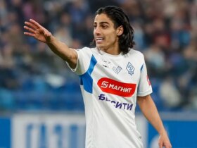 Persepolis Heavy حسین نجاد را برای از بین بردن مذاکرات استقلال ارائه می دهد!