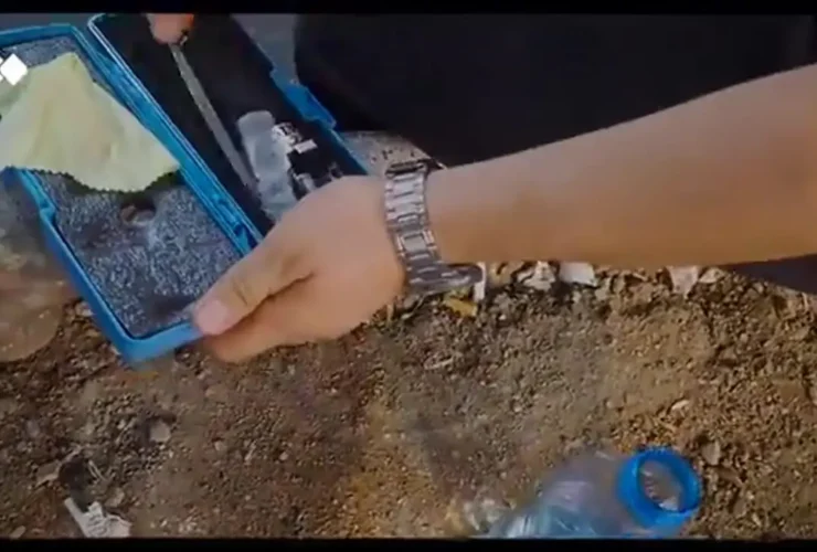 الکل در یک میز در تهران