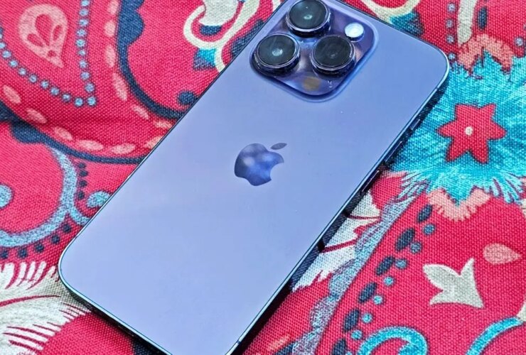به همین دلایل ، تلفن خود را مخفی نگه دارید