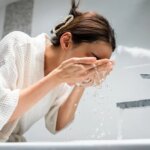ترفند زیبایی ؛ نظر متخصص مشترک در مورد شستشوی صورت
